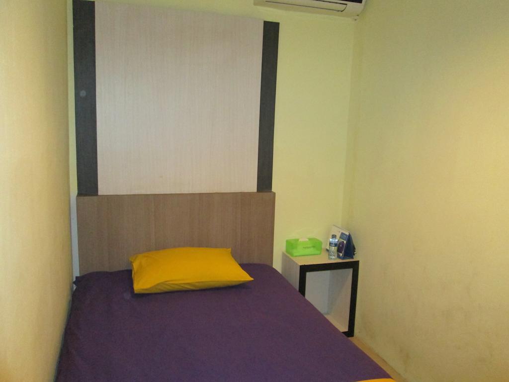 Green Leaf Inn Pontianak Bilik gambar